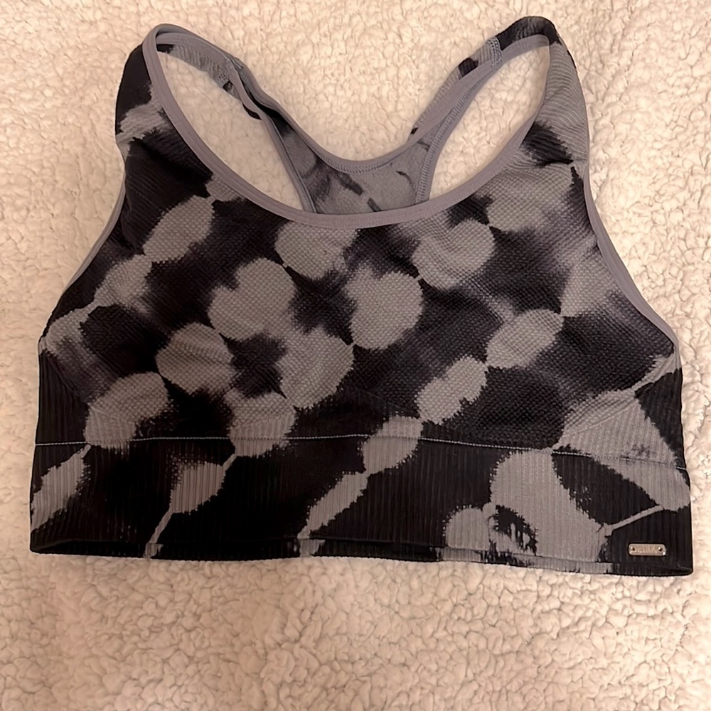 Sports Bra.